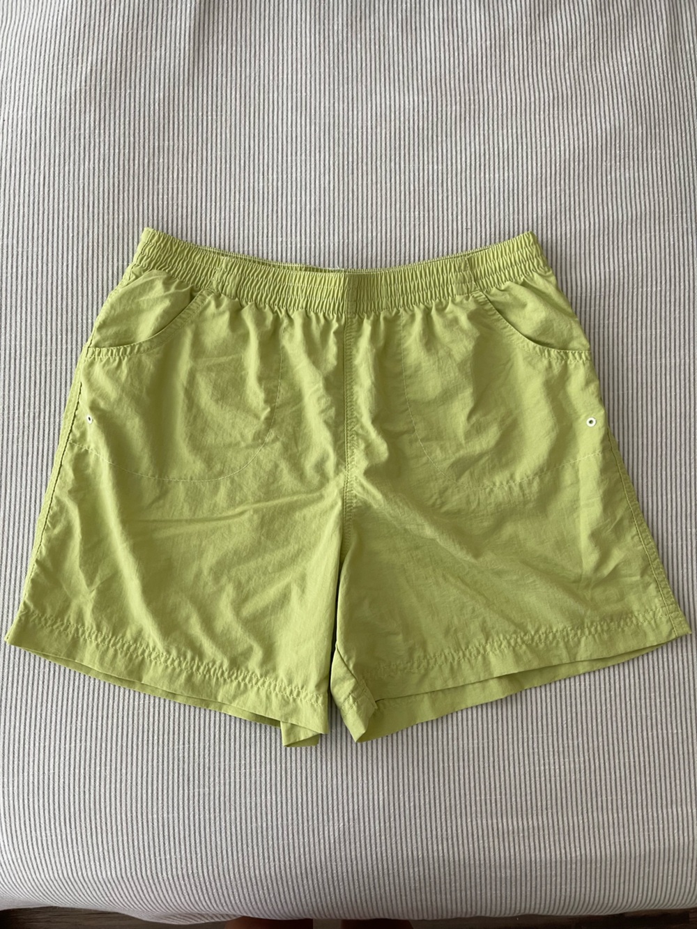 Columbia Women's Hiking Outdoors Drawstring Shorts in Lime Green